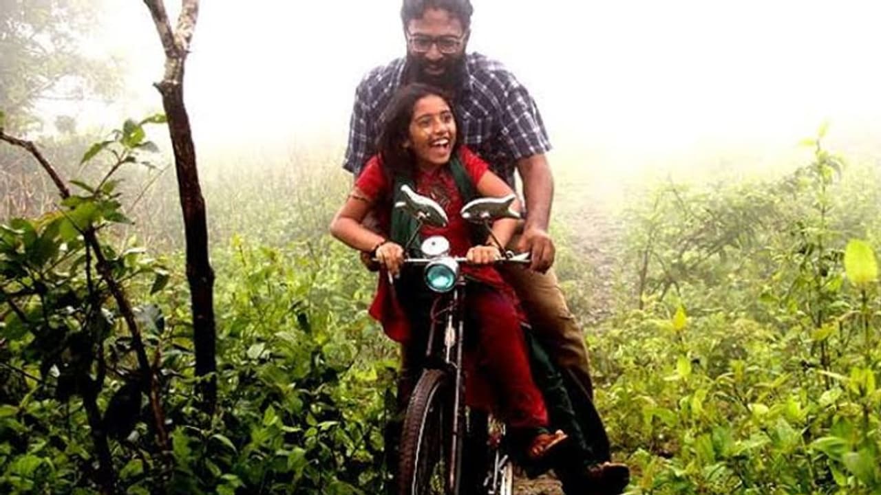 தங்கமீன்கள் ராம் ஐ தகரமீன்கள் ஆக்கிய சம்பவம்... கார் பார்க்கிங் பஞ்சாயத்துக்காக நல்ல பெயரை இழந்தாரா இயக்குநர்..!