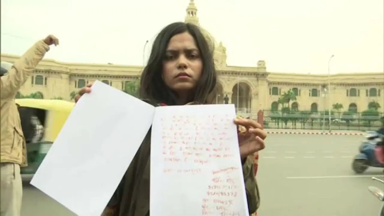 আমি ফাঁসি দিতে চাই নির্ভয়ার দোষীদের, অমিত শাহকে রক্ত দিয়ে চিঠি লিখলেন আন্তর্জাতিক শ্যুটার