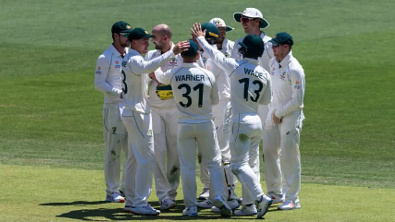 வலுவான நிலையில் ஆஸ்திரேலியா.. 2வது இன்னிங்ஸில் நியூசிலாந்துக்கு கடும் சவால்