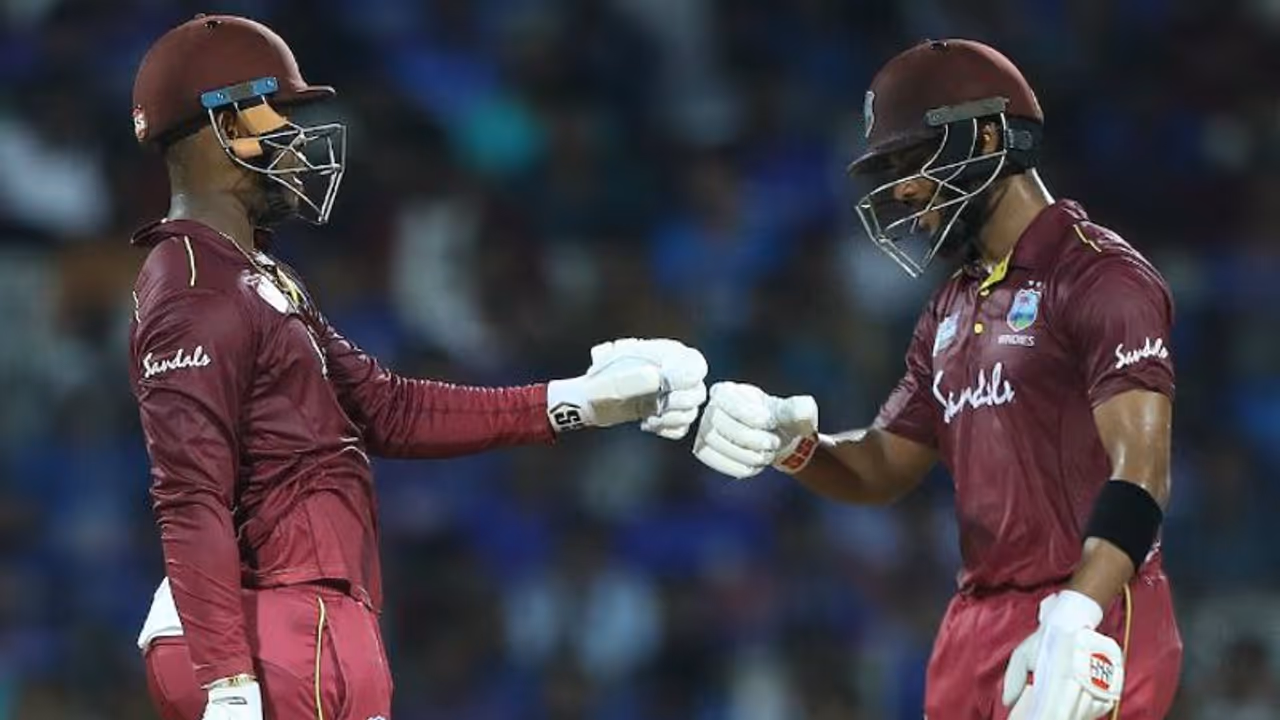 ஹெட்மயர் ஹோப் அபார சதம்.. இந்திய அணியை வீழ்த்தி வெஸ்ட் இண்டீஸ் அபார வெற்றி ஹெட்மயர் ஹோப் அபார சதம்.. இந்திய அணியை வீழ்த்தி வெஸ்ட் இண்டீஸ் அபார வெற்றி