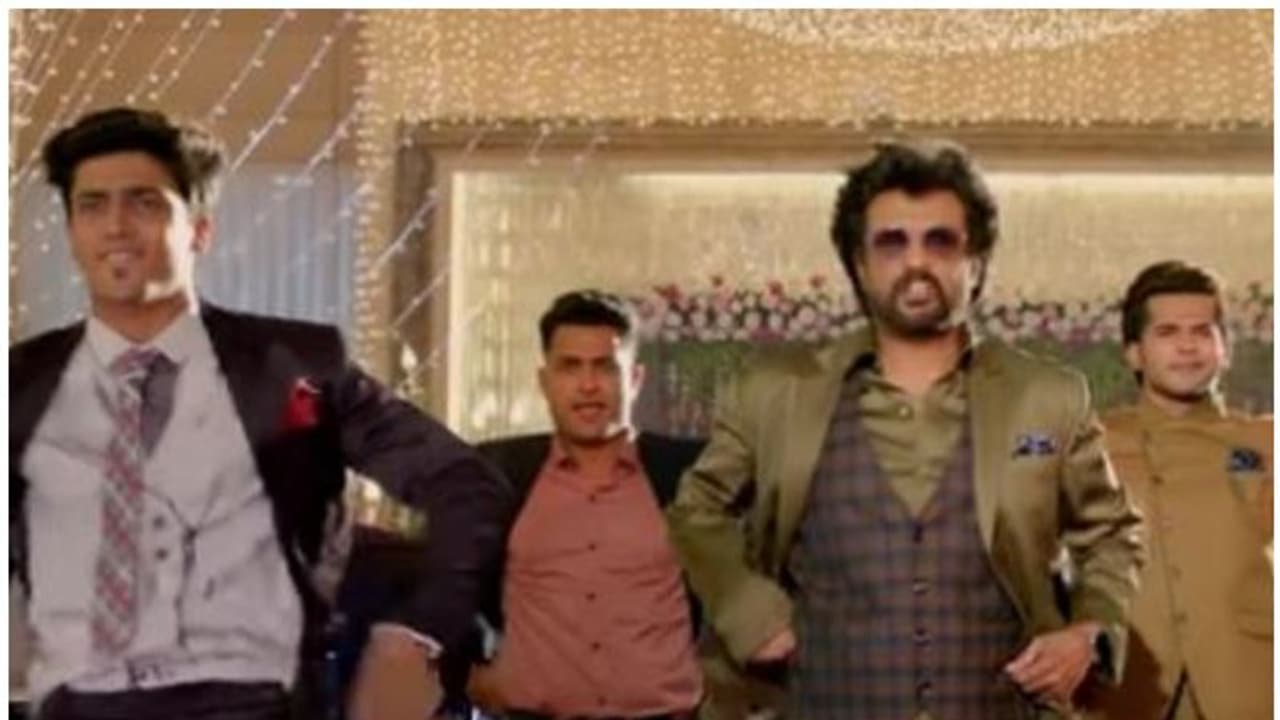 രജനികാന്ത് ഫാൻ ആണോ? ആഘോഷിക്കാൻ വേണ്ടത് എല്ലാം ഉണ്ട്! ദര്ബാര് ട്രെയിലര് രജനികാന്ത് ഫാൻ ആണോ? ആഘോഷിക്കാൻ വേണ്ടത് എല്ലാം ഉണ്ട്! ദര്ബാര് ട്രെയിലര്