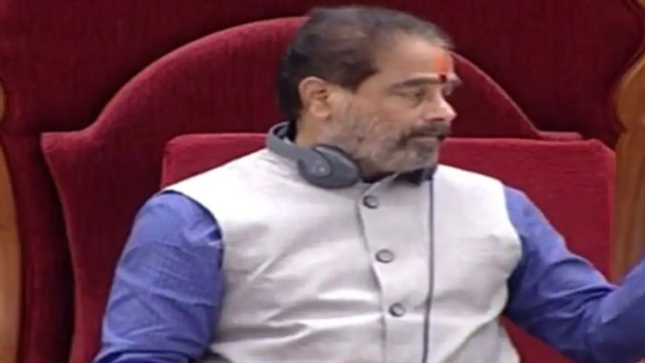 టీడీపీ ఎమ్మెల్యేల సస్పెన్షన్: స్పీకర్ తమ్మినేని విచారం టీడీపీ ఎమ్మెల్యేల సస్పెన్షన్: స్పీకర్ తమ్మినేని విచారం