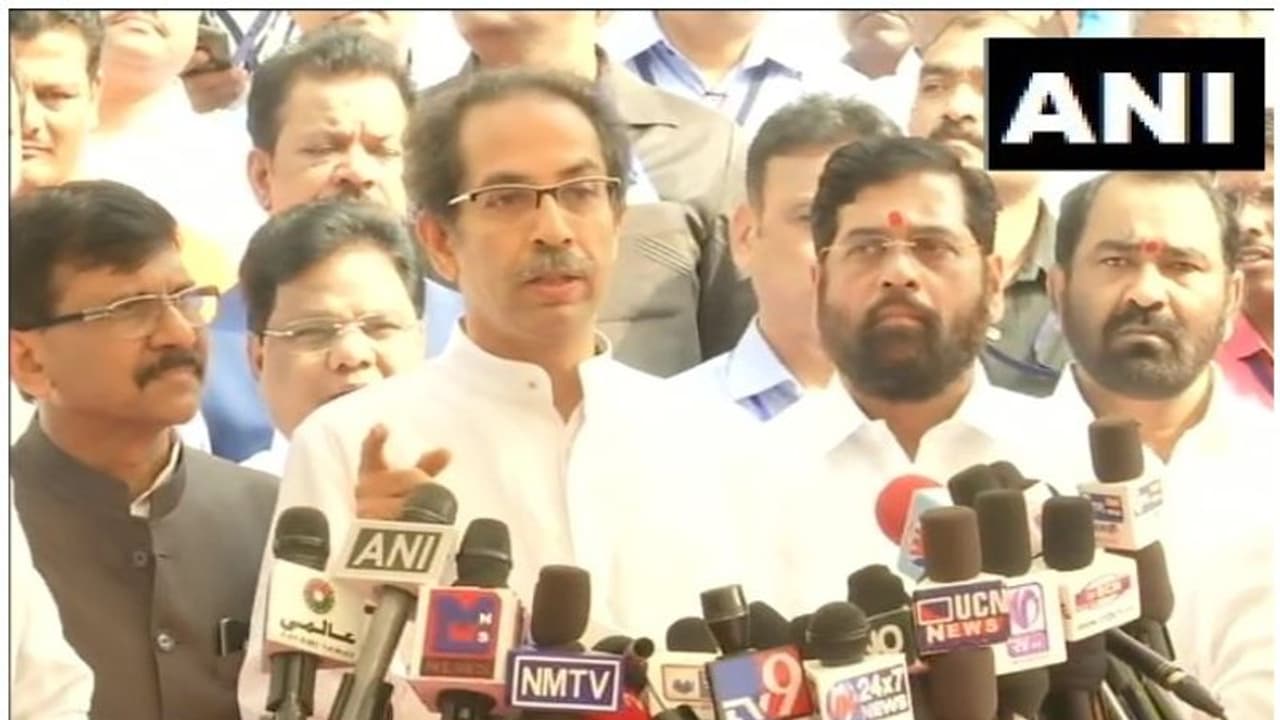 ജാമിയ സംഭവങ്ങളെ ജാലിയന്വാലാബാഗിനോട് ഉപമിച്ച് ഉദ്ധവ് താക്കറെ ജാമിയ സംഭവങ്ങളെ ജാലിയന്വാലാബാഗിനോട് ഉപമിച്ച് ഉദ്ധവ് താക്കറെ