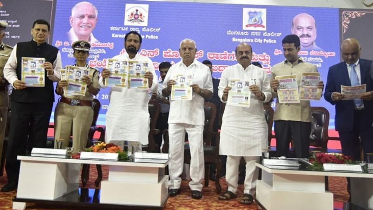 ಮಹಿಳೆಯರ ರಕ್ಷಣೆಗೆ 88 ಹೆದ್ದಾರಿ ಗಸ್ತು ವಾಹನ ಮಹಿಳೆಯರ ರಕ್ಷಣೆಗೆ 88 ಹೆದ್ದಾರಿ ಗಸ್ತು ವಾಹನ