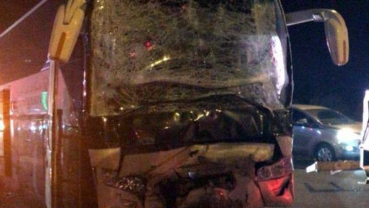 സൗദിയിൽ ബസ് അപകടം; 13 പേർക്ക് പരിക്ക് സൗദിയിൽ ബസ് അപകടം; 13 പേർക്ക് പരിക്ക്