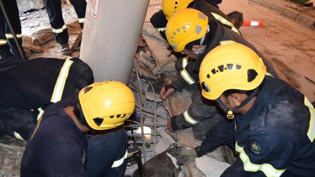 സൗദിയിൽ രാത്രി ജോലിയില് പുതിയ ഇളവുകൾ പ്രാബല്യത്തിൽ സൗദിയിൽ രാത്രി ജോലിയില് പുതിയ ഇളവുകൾ പ്രാബല്യത്തിൽ