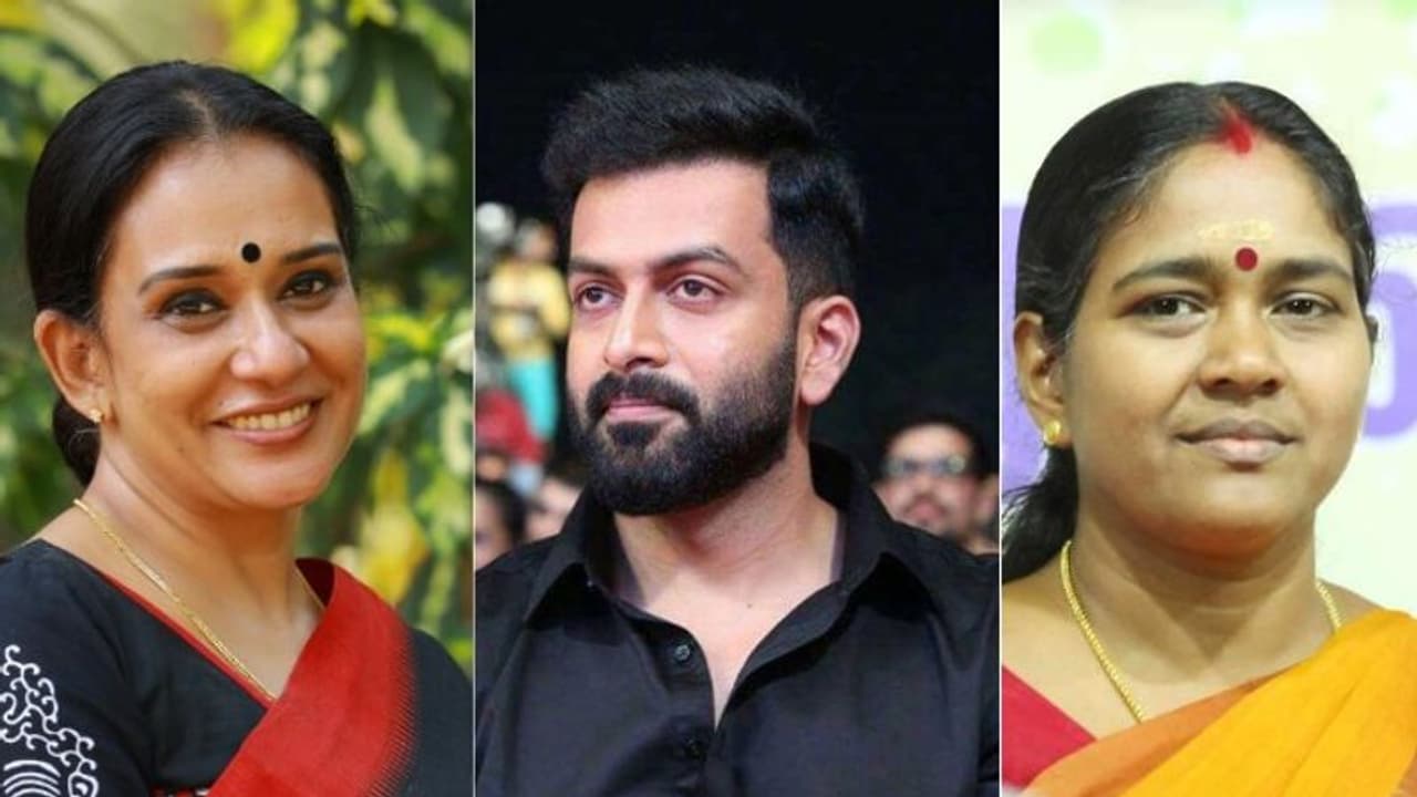 'ലക്ഷ്യം ദുല്ഖര് ആവും പൃഥ്വിയില് തുടങ്ങുന്നു എന്നേയുള്ളൂ': ശോഭാ സുരേന്ദ്രനെതിരെ മാലാ പാര്വ്വതി 'ലക്ഷ്യം ദുല്ഖര് ആവും പൃഥ്വിയില് തുടങ്ങുന്നു എന്നേയുള്ളൂ': ശോഭാ സുരേന്ദ്രനെതിരെ മാലാ പാര്വ്വതി