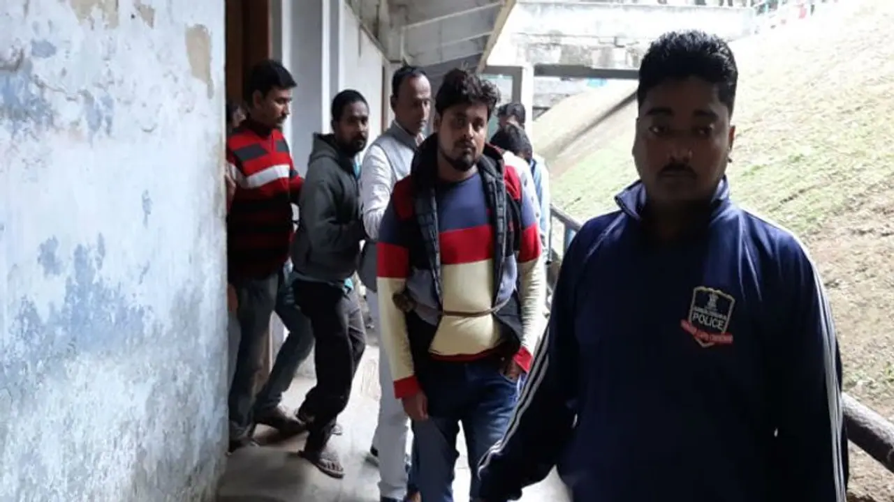 চার লক্ষ টাকা হাতিয়েও লাভ হল না, কাঁকসায় পুলিশের জালে ছয় অপহরণকারী