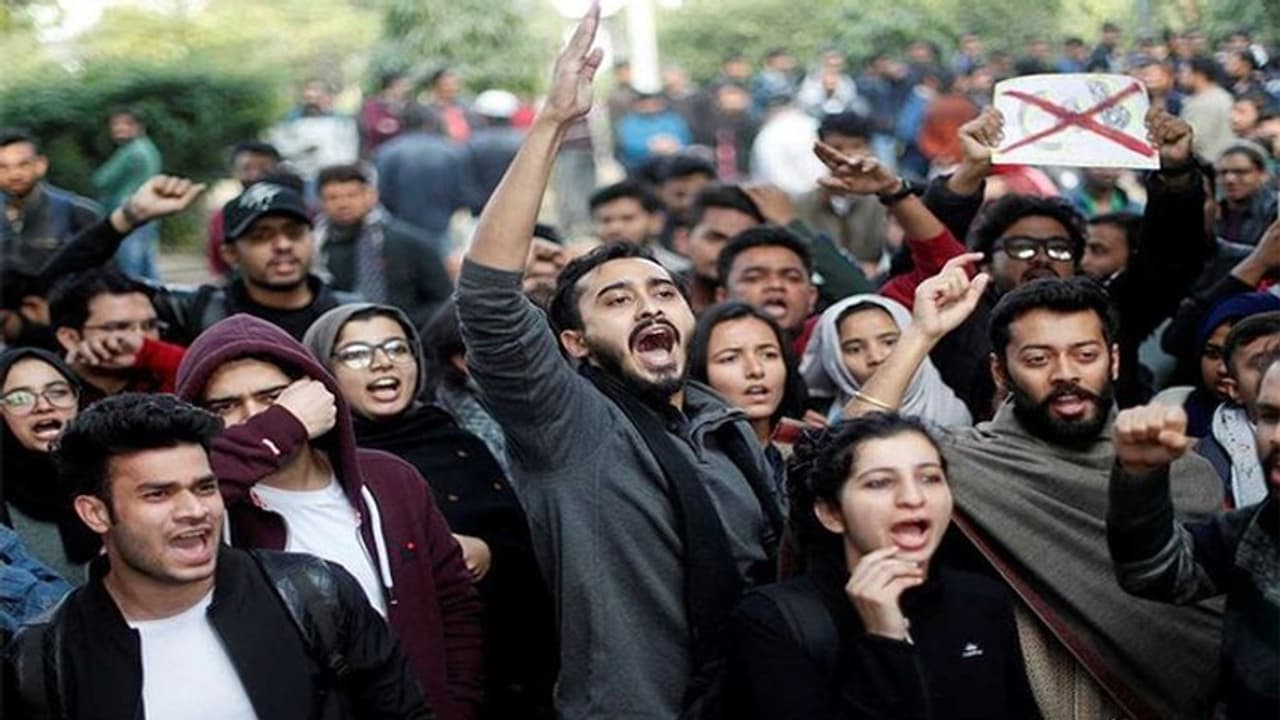 पाकिस्तान में हिंदू संगठनों ने CAA का विरोध किया, कहा, लोगों को न लड़ाए पाकिस्तान में हिंदू संगठनों ने CAA का विरोध किया, कहा, लोगों को न लड़ाए