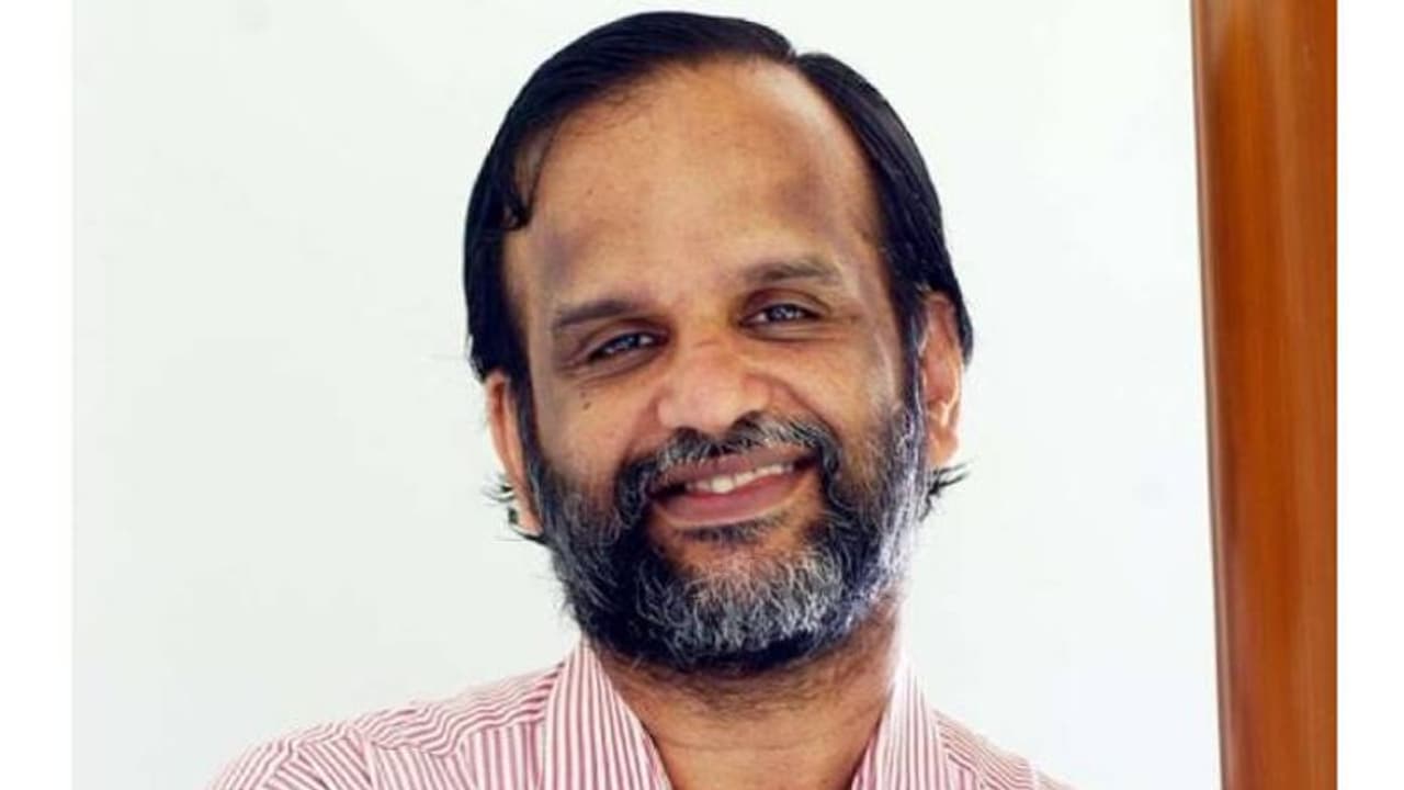 ഡോ. വി.പി. ഗംഗാധരന് റിയാദിൽ നിന്ന് ‘കാരുണ്യസ്പർശം പുരസ്കാരം’