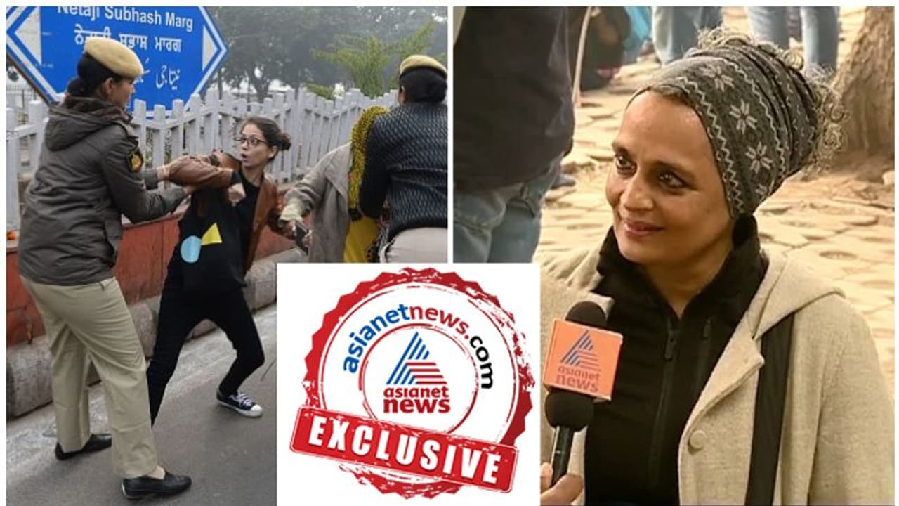 'എത്ര പേരെ നിങ്ങൾ അറസ്റ്റ് ചെയ്യും? എത്ര കാലം?', പ്രക്ഷോഭത്തിൽ അണിചേർന്ന് അരുന്ധതി റോയ്