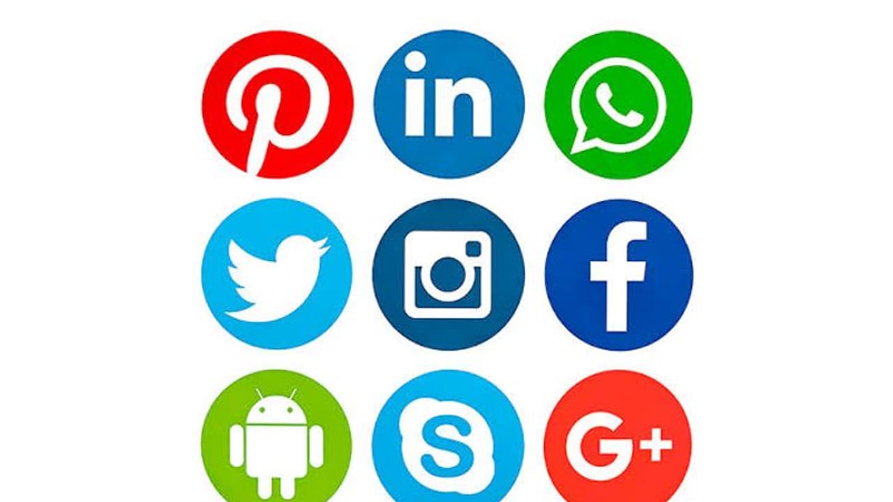 ಪೌರತ್ವದ ರೋಷಾಗ್ನಿ: ಫೇಸ್ಬುಕ್, ವಾಟ್ಸಪ್ ಅಡ್ಮಿನ್ಗಳೇ ಜೋಕೆ ಪೌರತ್ವದ ರೋಷಾಗ್ನಿ: ಫೇಸ್ಬುಕ್, ವಾಟ್ಸಪ್ ಅಡ್ಮಿನ್ಗಳೇ ಜೋಕೆ