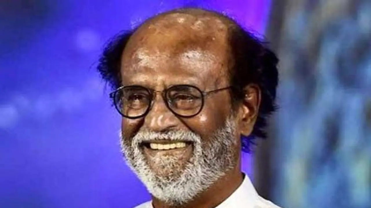 விஜய், அஜித்துக்கு ஒன்னுன்னா அவுங்க ரசிகர்கள் வராங்க... உங்களுக்கு ஒன்னுன்னா பாஜகவினர் ஏன் வராங்க..? ரஜினிக்கு 4 நறுக் கேள்விகள்! விஜய், அஜித்துக்கு ஒன்னுன்னா அவுங்க ரசிகர்கள் வராங்க... உங்களுக்கு ஒன்னுன்னா பாஜகவினர் ஏன் வராங்க..? ரஜினிக்கு 4 நறுக் கேள்விகள்!