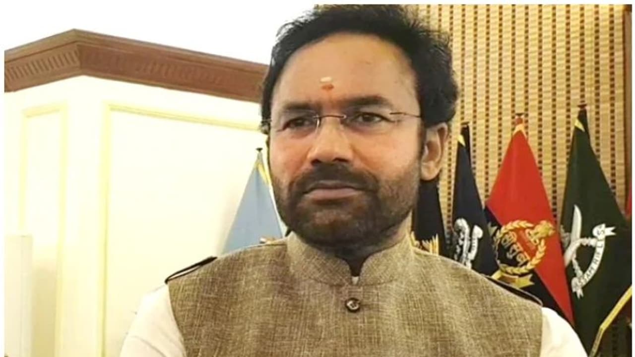 നിലപാടില് അയവ് വരുത്തി കേന്ദ്രം; ദേശീയ പൗരത്വ പട്ടിക ഉടന് തയ്യാറാക്കില്ലെന്ന് മന്ത്രി നിലപാടില് അയവ് വരുത്തി കേന്ദ്രം; ദേശീയ പൗരത്വ പട്ടിക ഉടന് തയ്യാറാക്കില്ലെന്ന് മന്ത്രി