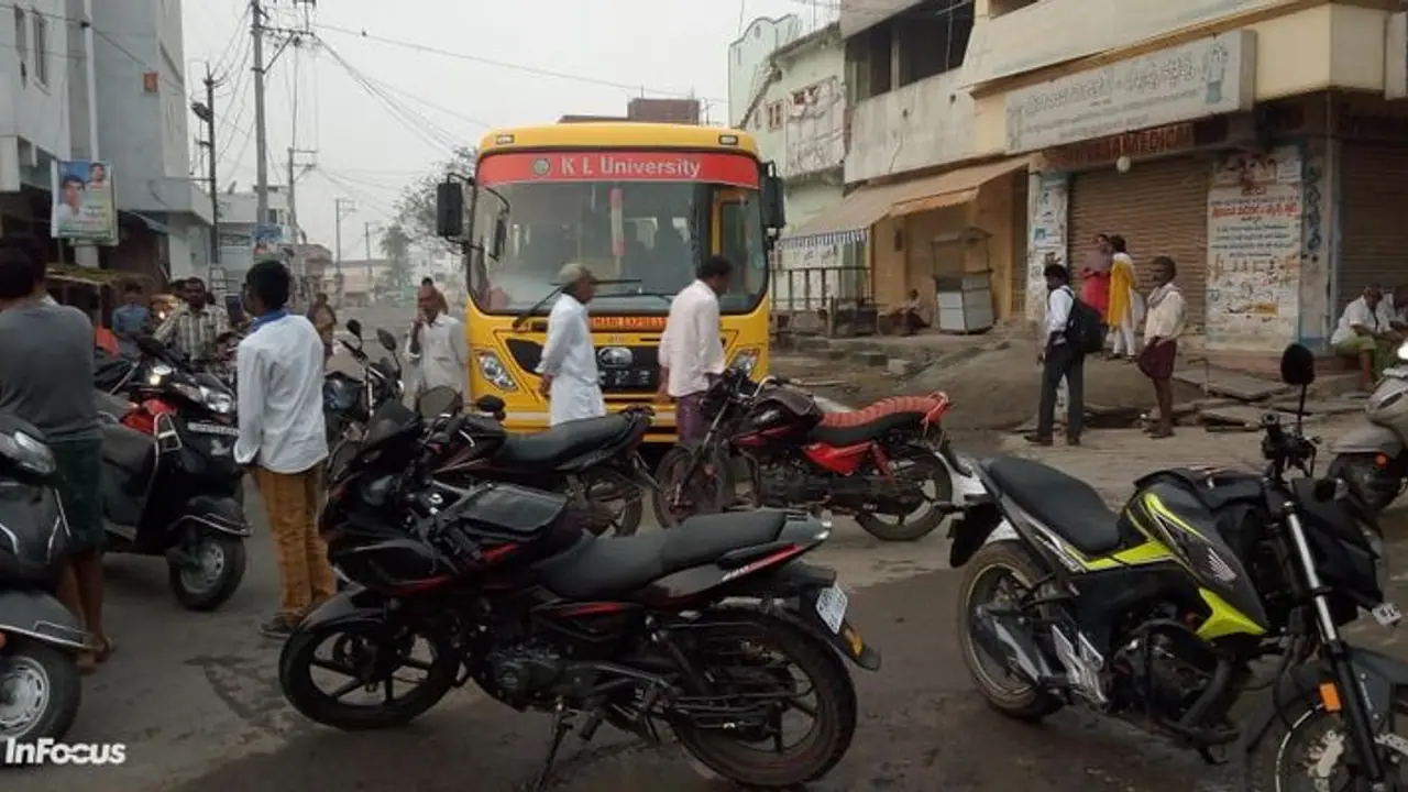 ఏపీకి మూడు రాజధానులు: రెండో రోజూ రైతుల నిరసనలు ఏపీకి మూడు రాజధానులు: రెండో రోజూ రైతుల నిరసనలు