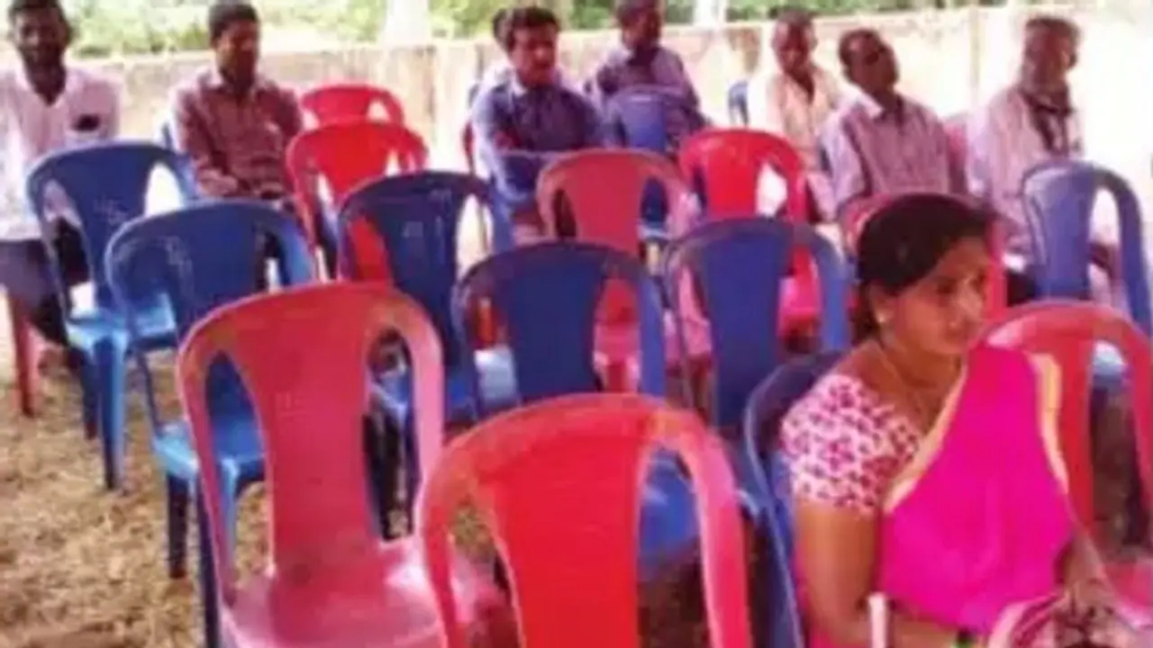 ಪಂಚಾಯಿತಿ ಅಧಿಕಾರಿಗಳ ನಿರ್ಲಕ್ಷ್ಯ: 2 ವರ್ಷ ಬಳಿಕ ಕರೆದಿದ್ದ ಸಭೆ ಮತ್ತೆ ಮುಂದೂಡಿಕೆ ಪಂಚಾಯಿತಿ ಅಧಿಕಾರಿಗಳ ನಿರ್ಲಕ್ಷ್ಯ: 2 ವರ್ಷ ಬಳಿಕ ಕರೆದಿದ್ದ ಸಭೆ ಮತ್ತೆ ಮುಂದೂಡಿಕೆ