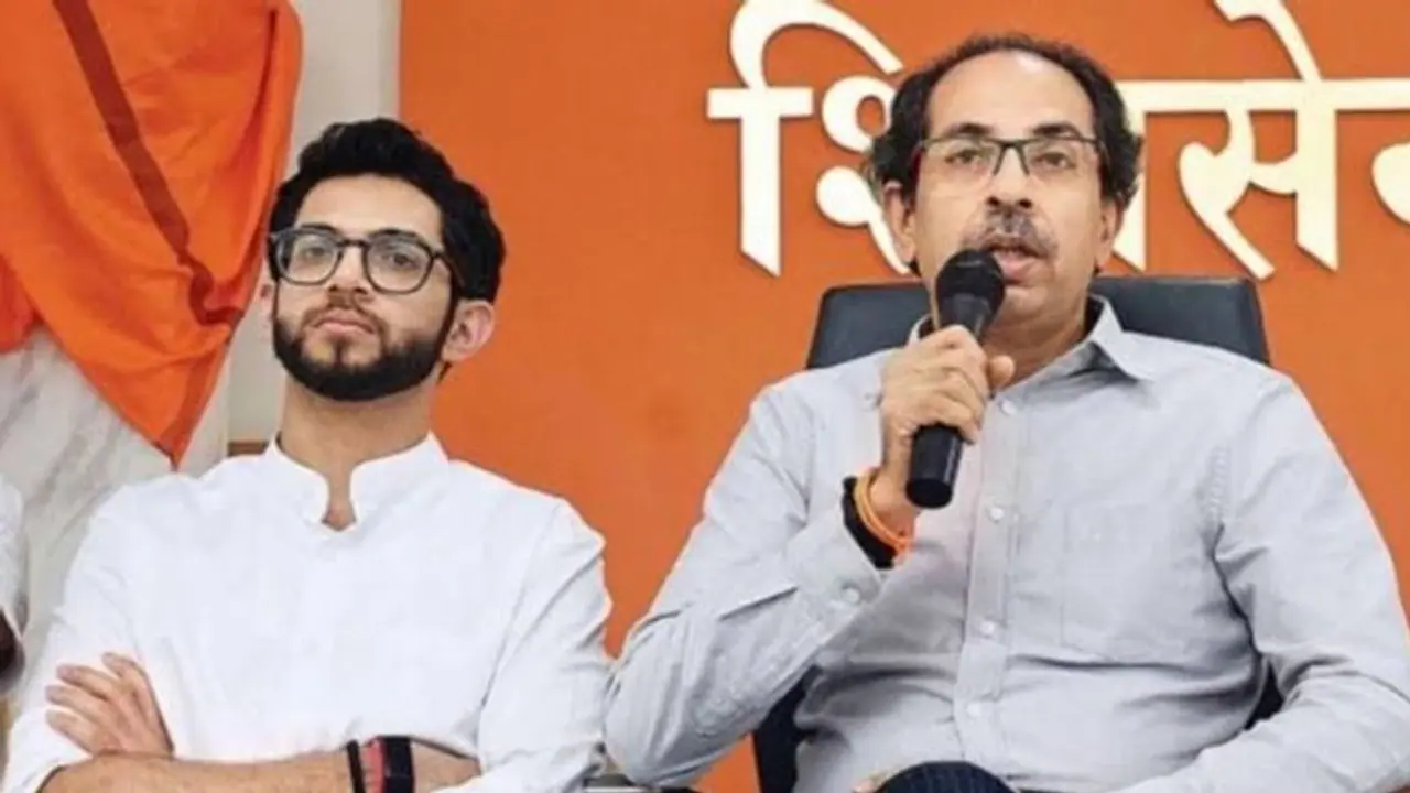 महाराष्ट्र में BJP को शिवसेना ने दी वार्निंग, 'सतर्क रहे, आपके कई सदस्य शायद सरकार के मित्र बन गए हैं'