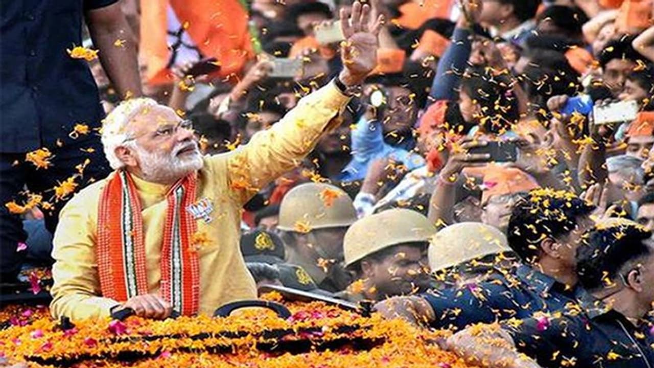 'ಮೋದಿ ವಿರುದ್ಧ ಘೋಷಣೆ ಕೂಗಿದರೆ ಜೀವಂತ ಹೂಳುವೆ' 'ಮೋದಿ ವಿರುದ್ಧ ಘೋಷಣೆ ಕೂಗಿದರೆ ಜೀವಂತ ಹೂಳುವೆ'