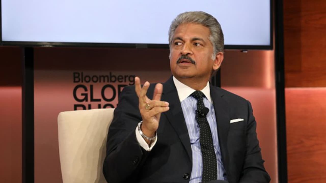 హ్యాపీ లైఫ్ కి పాటించాల్సిన సూత్రం ఇదే.. ఆనంద్ మహీంద్రా హ్యాపీ లైఫ్ కి పాటించాల్సిన సూత్రం ఇదే.. ఆనంద్ మహీంద్రా