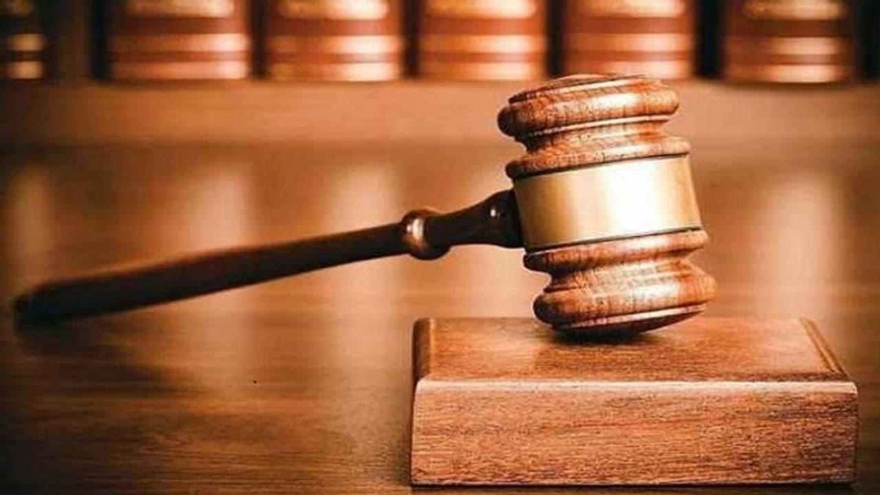 हाई कोर्ट ने लखनऊ में हिंसा पर राज्य सरकार से मांगी दो हफ्ते में रिपोर्ट हाई कोर्ट ने लखनऊ में हिंसा पर राज्य सरकार से मांगी दो हफ्ते में रिपोर्ट