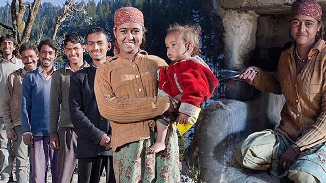 ഭർത്താവിന്റെ സഹോദരന്മാരെ കൂടി വിവാഹം കഴിക്കുക എന്നത് ഈ ഗ്രാമത്തിലെ ആചാരം, ഉറങ്ങേണ്ടി വരുന്നത് ഓരോ ദിവസം ഓരോരുത്തർക്കൊപ്പം ഭർത്താവിന്റെ സഹോദരന്മാരെ കൂടി വിവാഹം കഴിക്കുക എന്നത് ഈ ഗ്രാമത്തിലെ ആചാരം, ഉറങ്ങേണ്ടി വരുന്നത് ഓരോ ദിവസം ഓരോരുത്തർക്കൊപ്പം