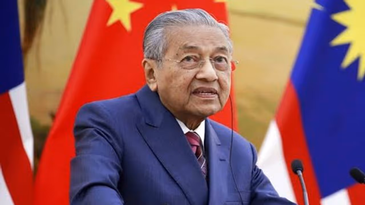 CAA पर मलेशियाई प्रधानमंत्री के बयान पर विदेश मंत्रालय ने जताई आपत्ति CAA पर मलेशियाई प्रधानमंत्री के बयान पर विदेश मंत्रालय ने जताई आपत्ति