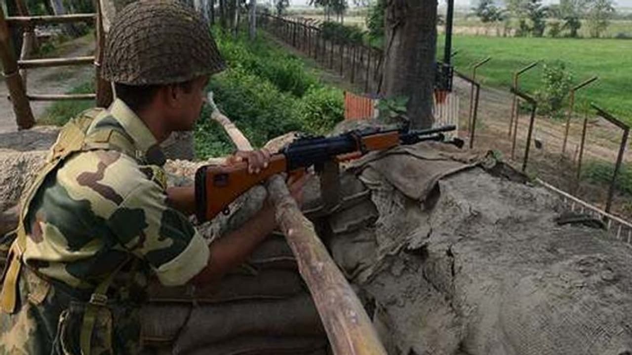 Big Breaking : एलओसी पर हुई फायरिंग, पाकिस्तानी सेना के 2 जवानों की मौत