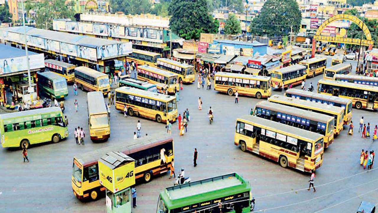 போக்குவரத்து கழக ஊழியர்களுக்கு திடீர் உத்தரவு..! விடுமுறை ரத்து..! போக்குவரத்து கழக ஊழியர்களுக்கு திடீர் உத்தரவு..! விடுமுறை ரத்து..!