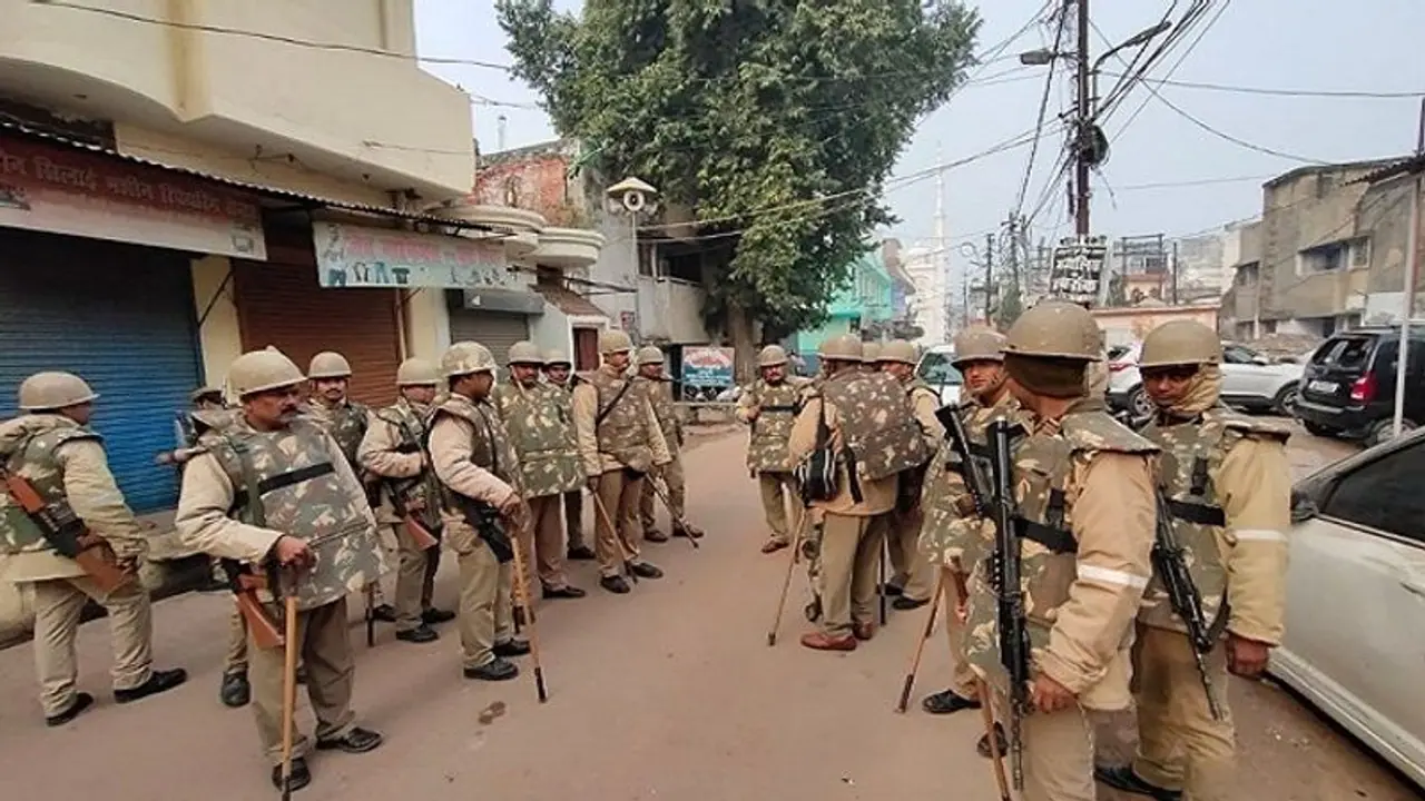 यूपी में हिंसा के दौरान अब तक 15 लोगों की मौत, 57 पुलिसकर्मियों को लगी गोली