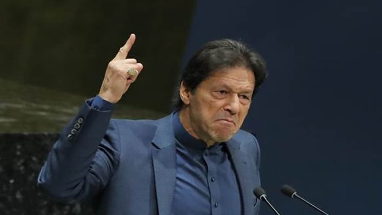 पाकिस्तान को फिर सता रहा हमले का डर, इमरान खान CAA के बहाने भारत को दी ऐसी गीदड़ भभकी पाकिस्तान को फिर सता रहा हमले का डर, इमरान खान CAA के बहाने भारत को दी ऐसी गीदड़ भभकी