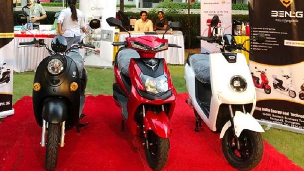 మార్కెట్లోకి సరికొత్త ఎలక్ట్రిక్ స్కూటర్...ఫీచర్లు అదుర్స్! మార్కెట్లోకి సరికొత్త ఎలక్ట్రిక్ స్కూటర్...ఫీచర్లు అదుర్స్!