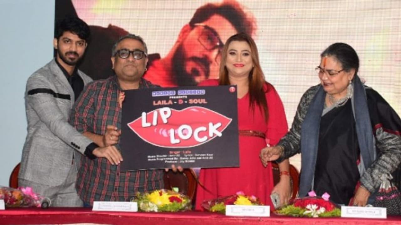 শহরে এলেন উষা উত্থুপ কুণাল গাঞ্জাওয়ালা , লায়লার মিউজিক ভিডিও মুক্তিতে জানালেন মনের কথা শহরে এলেন উষা উত্থুপ কুণাল গাঞ্জাওয়ালা , লায়লার মিউজিক ভিডিও মুক্তিতে জানালেন মনের কথা