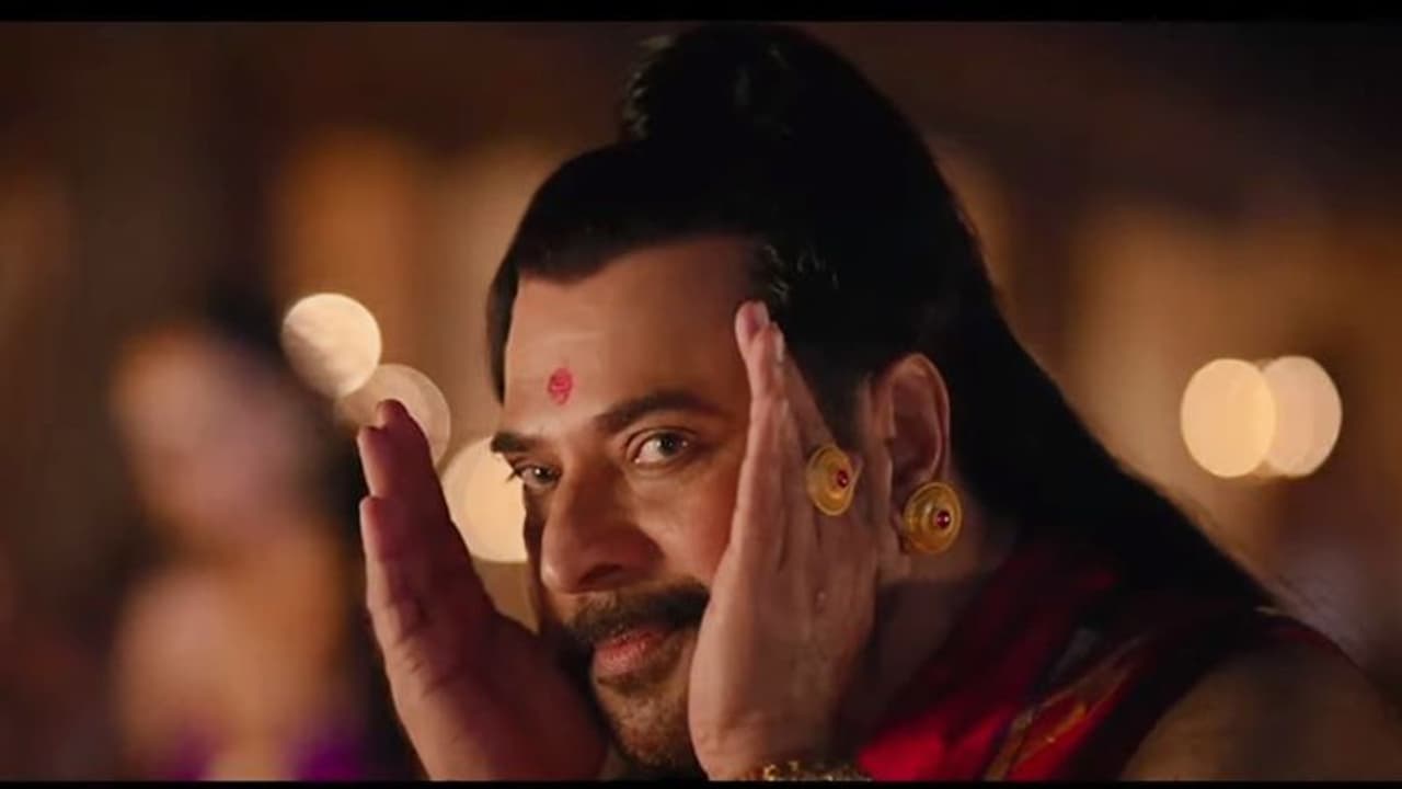 ലാസ്യഭാവത്തില് വിസ്മയിപ്പിക്കുന്ന മമ്മൂട്ടി; 'മാമാങ്ക'ത്തിലെ വീഡിയോ സോംഗ് ലാസ്യഭാവത്തില് വിസ്മയിപ്പിക്കുന്ന മമ്മൂട്ടി; 'മാമാങ്ക'ത്തിലെ വീഡിയോ സോംഗ്