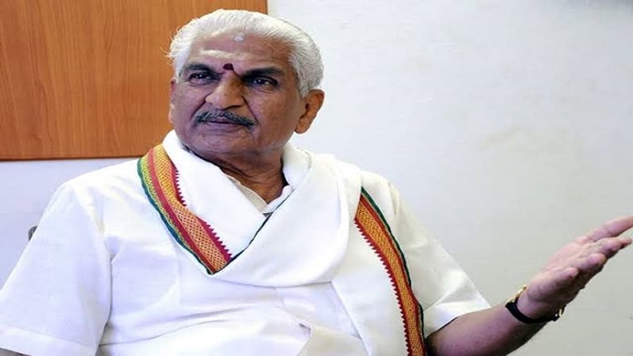 'ಮಂಗ್ಳೂರು ಗೋಲಿಬಾರ್ ಹಿಂದಿನ ದಿನ ಕಲ್ಲಡ್ಕ ಪ್ರಭಾಕರ್ ಭಟ್ ಮನೆಯಲ್ಲಿ ಪೊಲೀಸ್ರು'