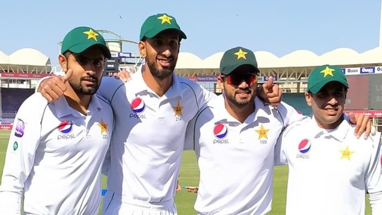 শ্রীলঙ্কার বিরুদ্ধে প্রথম চার পাক ব্যাটসম্যানের শতরান, সচিনদের পাশে বাবর আজমরা শ্রীলঙ্কার বিরুদ্ধে প্রথম চার পাক ব্যাটসম্যানের শতরান, সচিনদের পাশে বাবর আজমরা