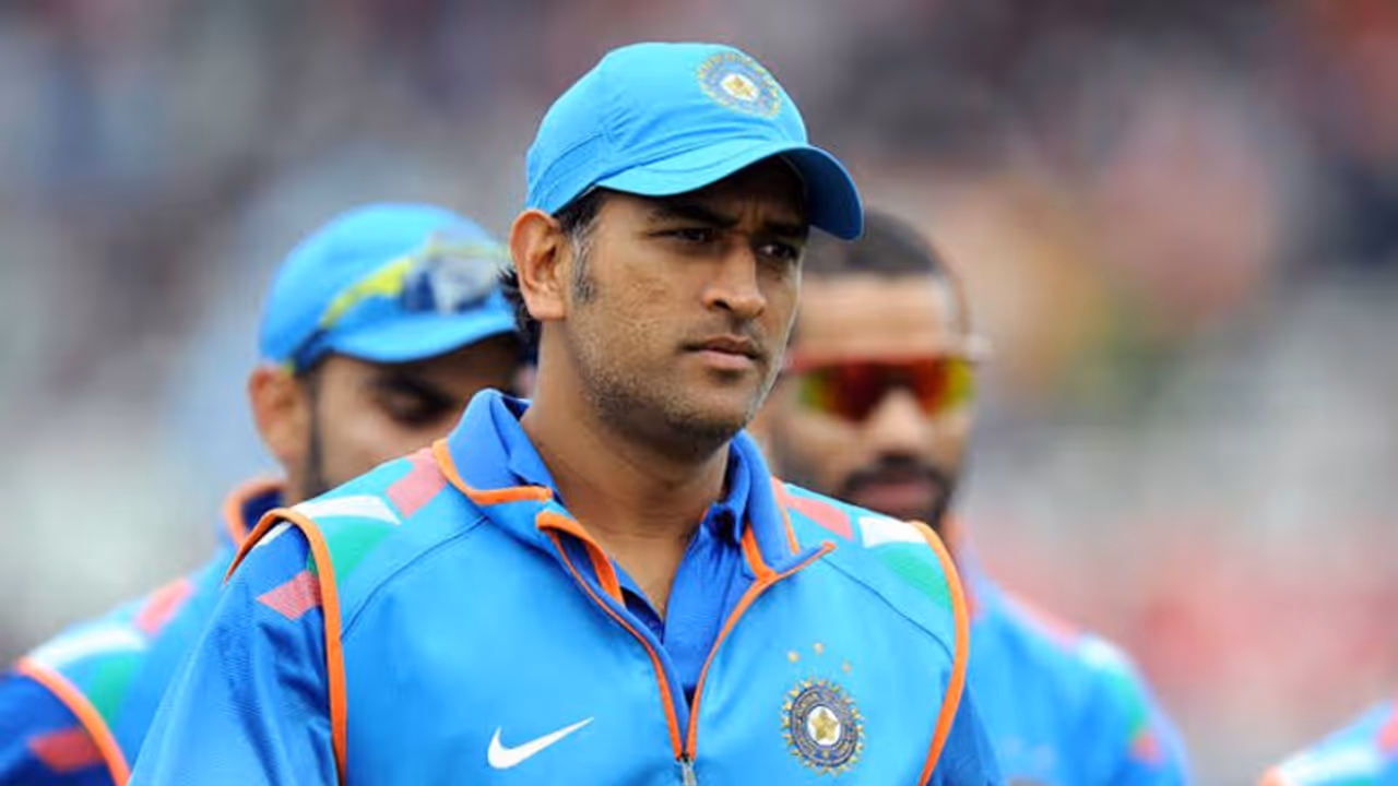 ధోనీ ఖేల్ ఖతమ్: తేల్చేసిన బీసీసీఐ, తెలుగు క్రికెటర్ ఒకే ఒక్కడు