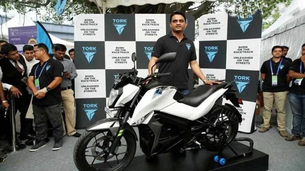 2019 Round up: విద్యుత్ వెహికల్స్ ‘ఫేమ్’లో టూ వీలర్స్కే ప్రాధాన్యం 2019 Round up: విద్యుత్ వెహికల్స్ ‘ఫేమ్’లో టూ వీలర్స్కే ప్రాధాన్యం