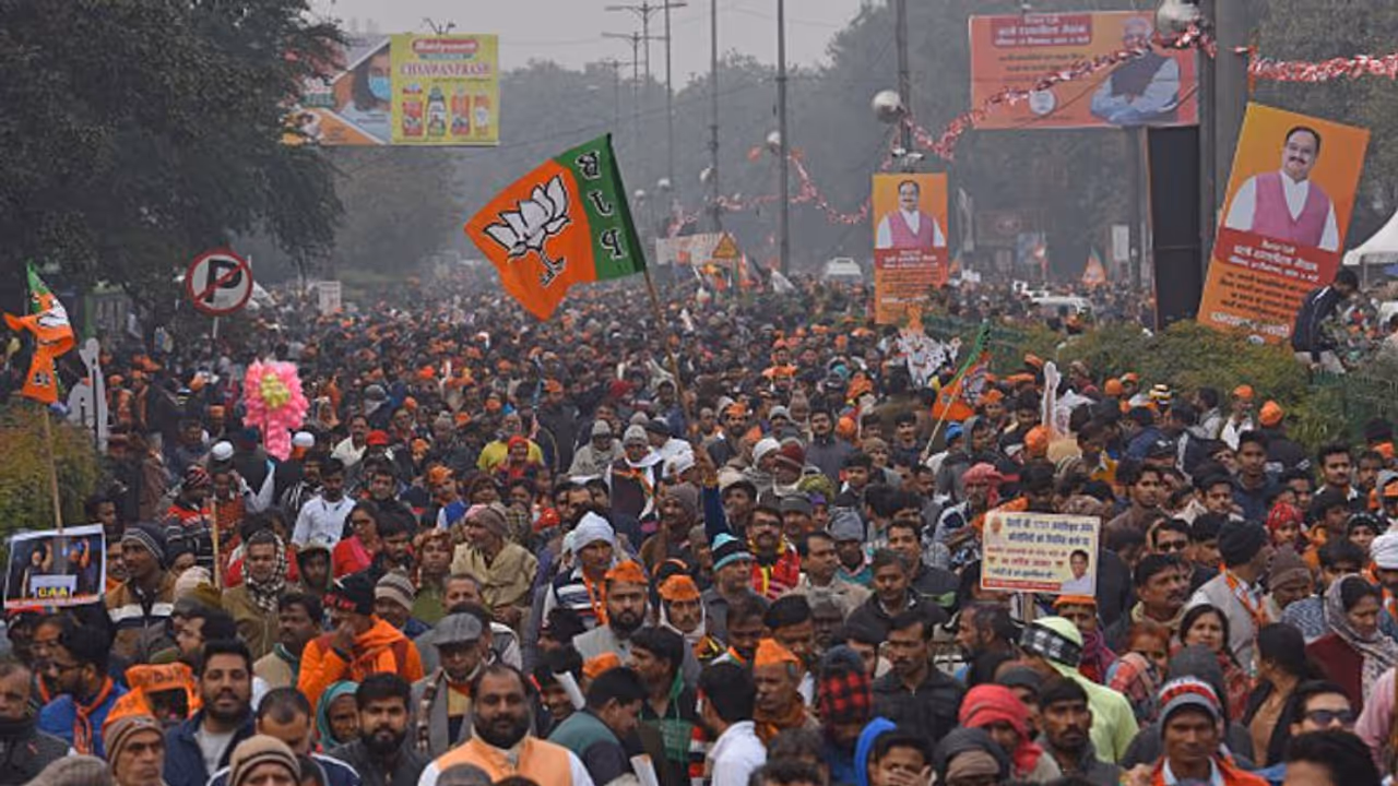 CAA support: Assam BJP holds mega rally; state wants peace, progress, says CM Sonowal CAA support: Assam BJP holds mega rally; state wants peace, progress, says CM Sonowal