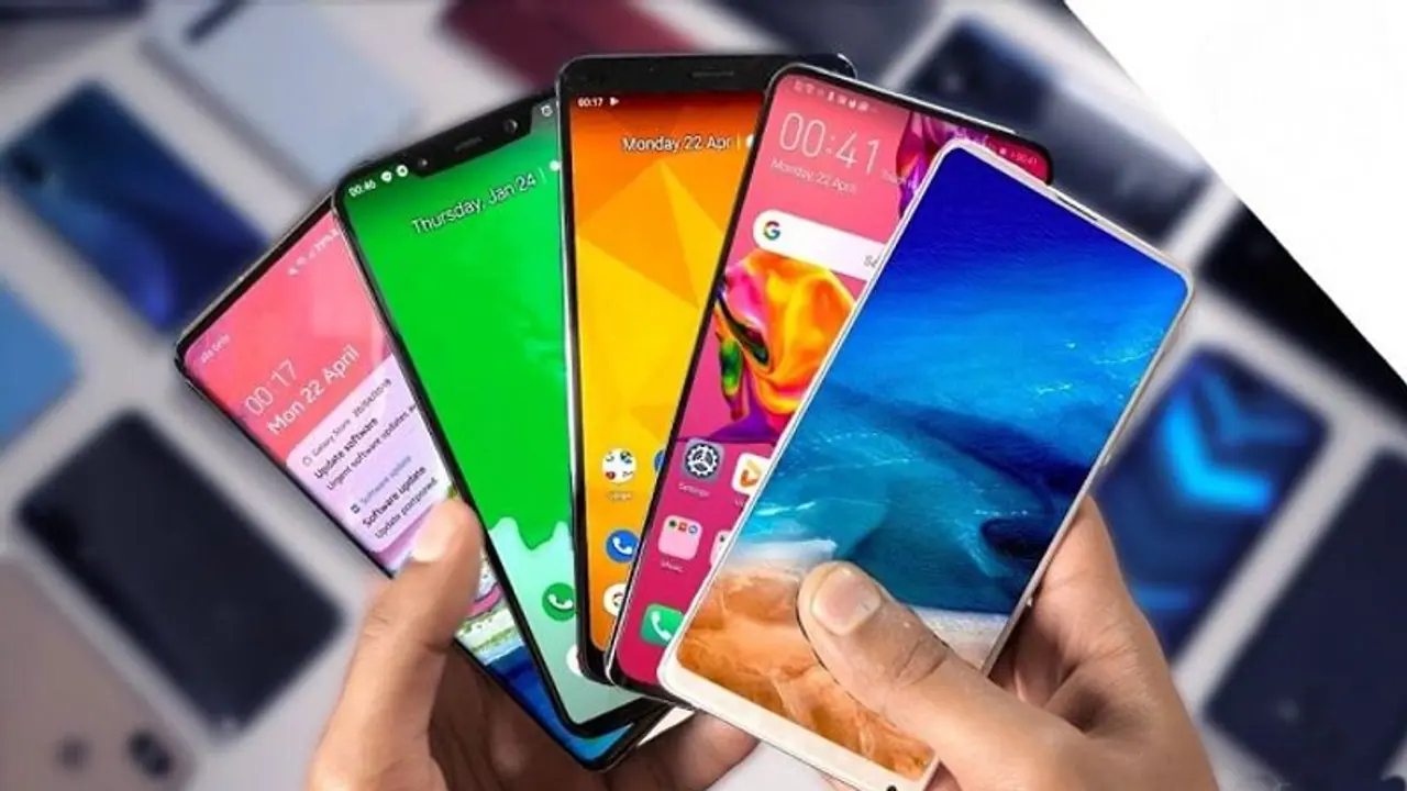 స్మార్ట్ఫోన్లకు ఫుల్ డిమాండ్...2019లో అమ్మకాలు అదుర్స్ స్మార్ట్ఫోన్లకు ఫుల్ డిమాండ్...2019లో అమ్మకాలు అదుర్స్