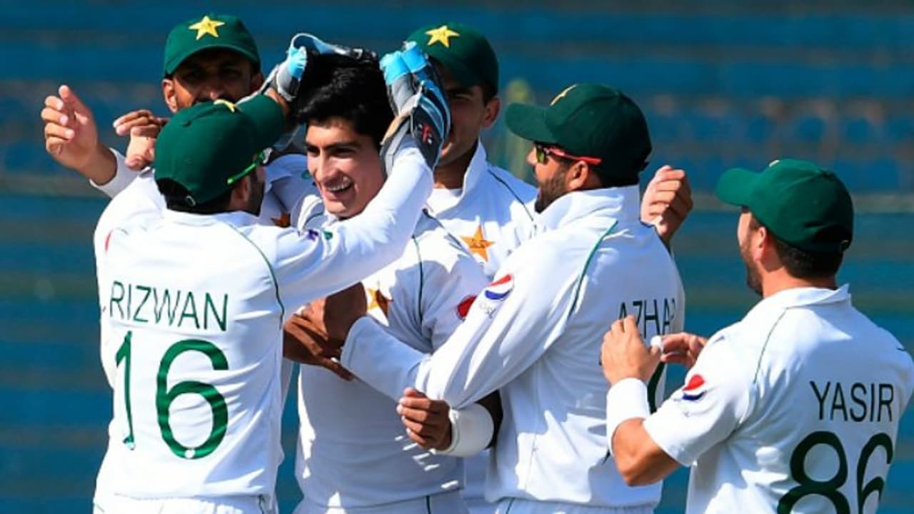பாகிஸ்தான் கம்பேக்.. டெஸ்ட் போட்டியில் இலங்கையை வீழ்த்தி அபார வெற்றி