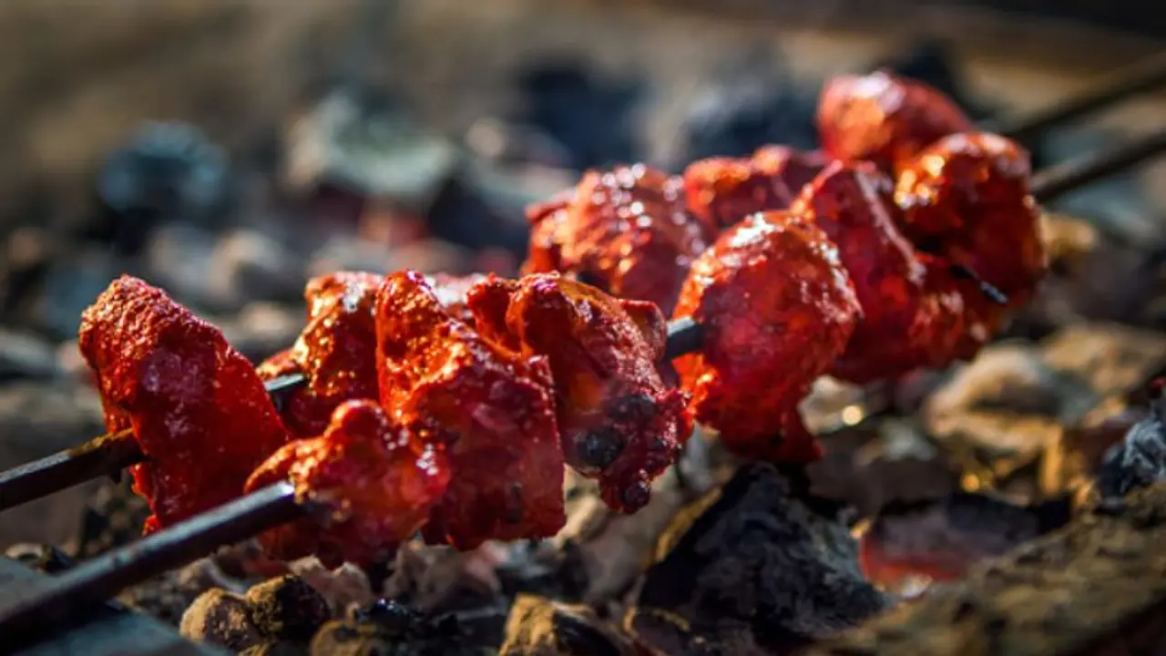 অতিথি আপ্যায়ন থেকে জল খাবার জমে উঠুক নিরামিষ পদে, রইল নিরামিষ কবাবের হদিশ অতিথি আপ্যায়ন থেকে জল খাবার জমে উঠুক নিরামিষ পদে, রইল নিরামিষ কবাবের হদিশ