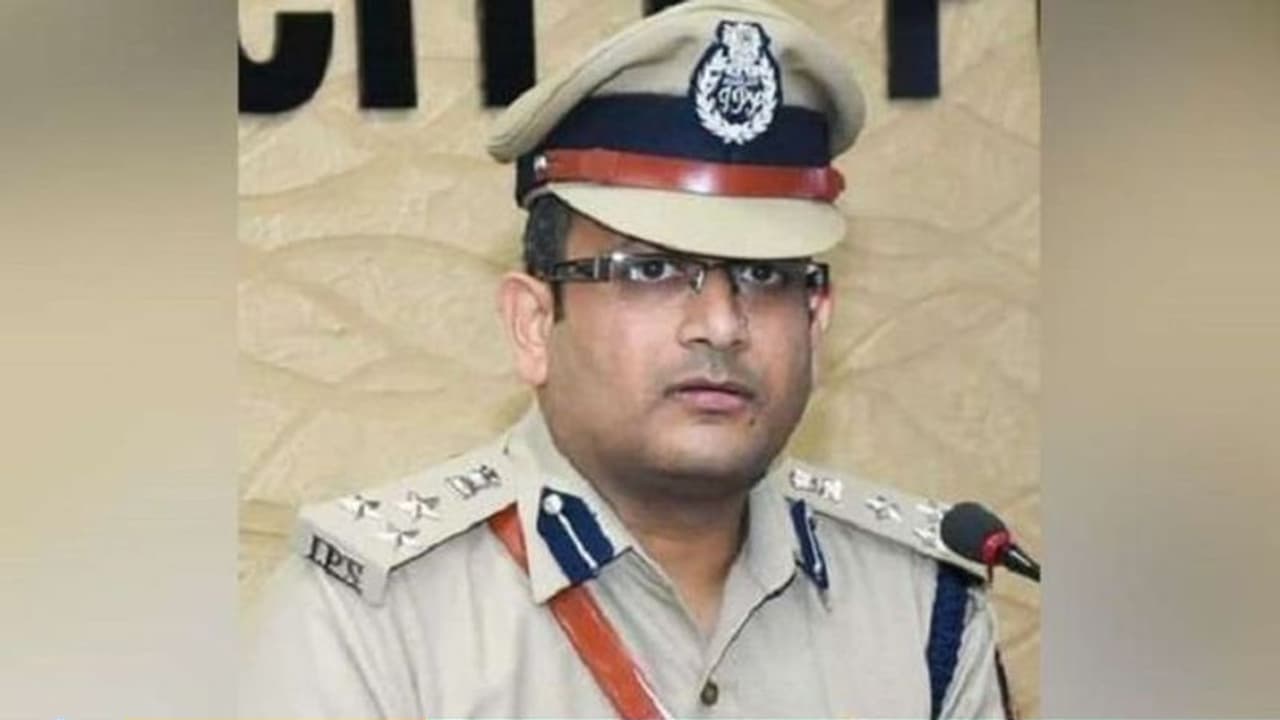 ಮಂಗಳೂರು ಗೋಲಿಬಾರ್: 1000 ಪುಟಗಳ ದಾಖಲೆ ಸಲ್ಲಿಕೆ ಮಂಗಳೂರು ಗೋಲಿಬಾರ್: 1000 ಪುಟಗಳ ದಾಖಲೆ ಸಲ್ಲಿಕೆ