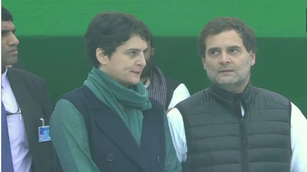 CAA के खिलाफ राजघाट पर कांग्रेस का सत्याग्रह शुरू, सोनिया राहुल ने पढ़ी संविधान की प्रस्तावना