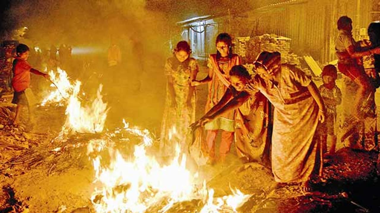 Bhogi pongal: மாசு இல்லாத போகியை கொண்டாடுங்கள்.. மாசு கட்டுப்பாட்டு வாரியம் பொதுமக்களுக்கு வேண்டுகோள்.! Bhogi pongal: மாசு இல்லாத போகியை கொண்டாடுங்கள்.. மாசு கட்டுப்பாட்டு வாரியம் பொதுமக்களுக்கு வேண்டுகோள்.!