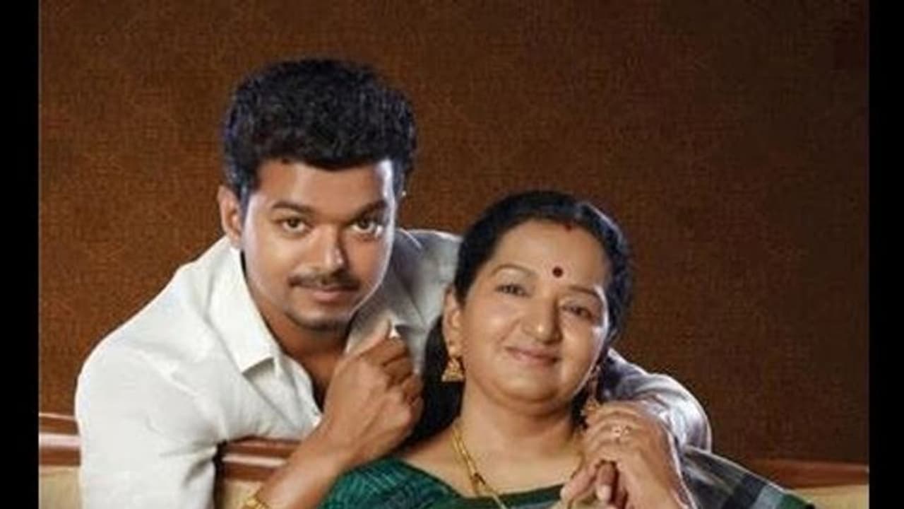 அப்பாவுடன் விஜய் பேசாததற்கு காரணம் இதுதான்... உண்மையை ஓபனாக போட்டுடைத்த அம்மா ஷோபா...! அப்பாவுடன் விஜய் பேசாததற்கு காரணம் இதுதான்... உண்மையை ஓபனாக போட்டுடைத்த அம்மா ஷோபா...!