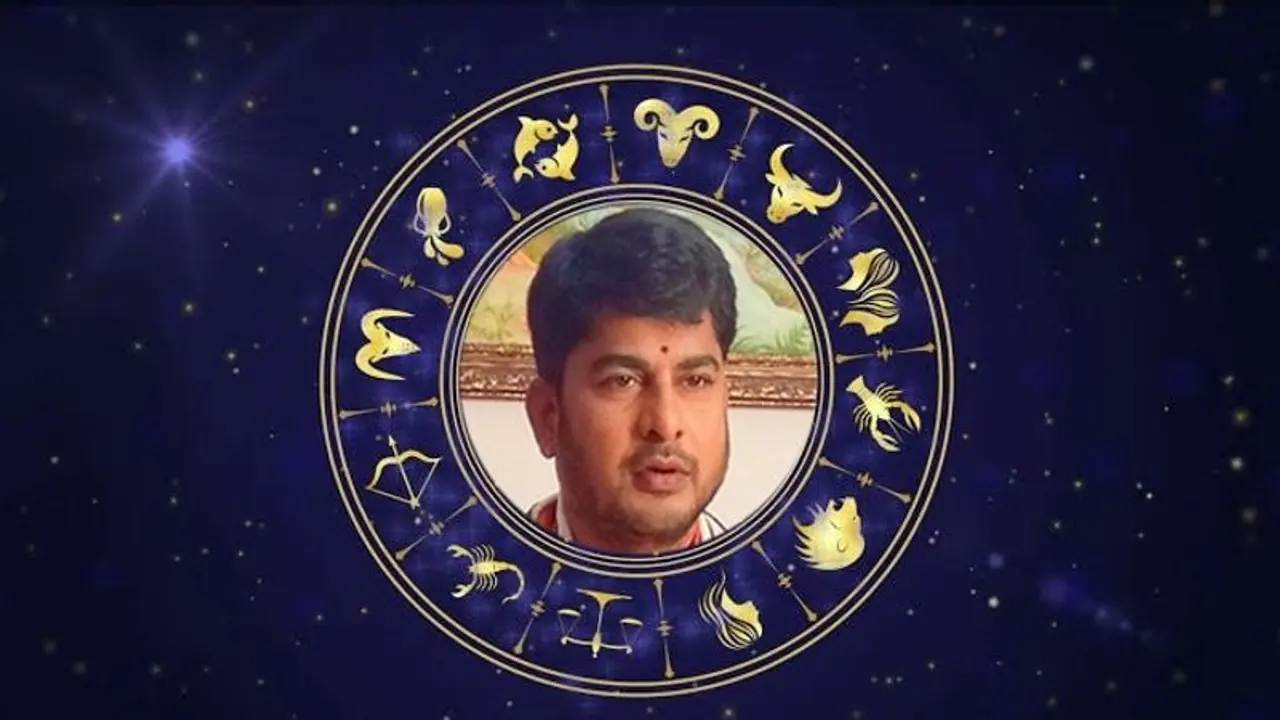<p>డా.యం.ఎన్.చార్య   ప్రముఖ అంతర్జాతీయ జ్యోతిష ,జాతక,వాస్తు శాస్త్ర పండితులు  శ్రీమన్నారాయణ ఉపాసకులు.&nbsp;సునంద రాజన్ జ్యోతిష ,జాతక,వాస్తు కేంద్రం.తార్నాక  హైదరాబాద్   ఫోన్: 9440611151</p>
