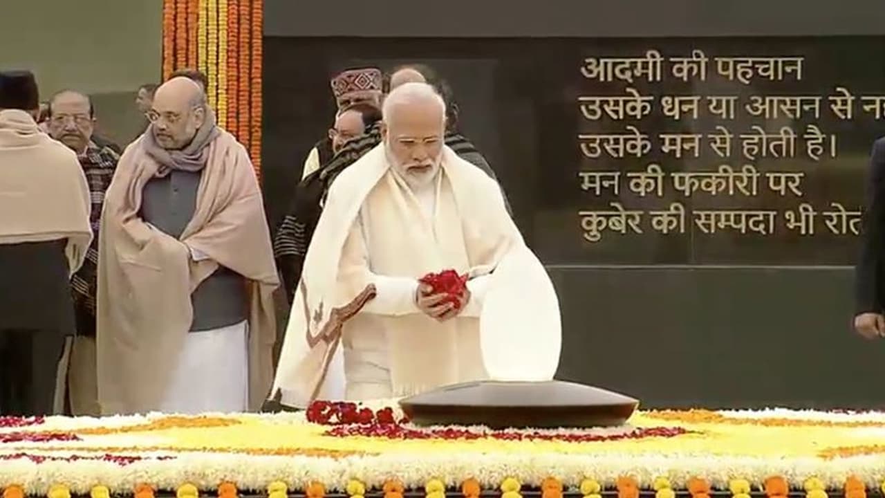PM Modi, President pay tributes to Atal Bihari Vajpayee on his 95th birth anniversary