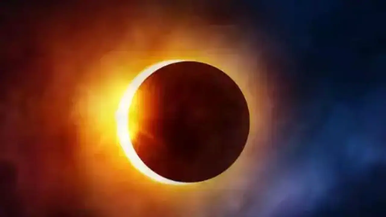 ಗ್ರಹಣ ಕೌತುಕ : ಅಪರೂಪದ ಕಂಕಣ ಸೂರ್ಯಗ್ರಹಣ ಗ್ರಹಣ ಕೌತುಕ : ಅಪರೂಪದ ಕಂಕಣ ಸೂರ್ಯಗ್ರಹಣ