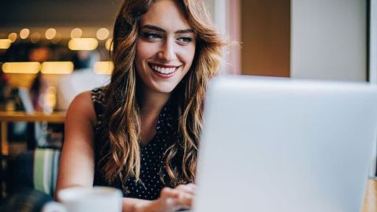 ജോലിക്ക് പോകുന്ന സ്ത്രീകള്ക്ക് സന്തോഷവാര്ത്ത; വര്ഷങ്ങള് നീണ്ട സര്വ്വേ ഫലം ഇങ്ങനെ... ജോലിക്ക് പോകുന്ന സ്ത്രീകള്ക്ക് സന്തോഷവാര്ത്ത; വര്ഷങ്ങള് നീണ്ട സര്വ്വേ ഫലം ഇങ്ങനെ...