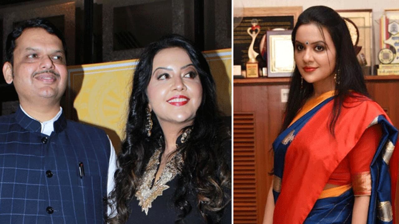 पूर्व CM की पत्नी ने शिवसैनिकों को दिया जवाब, लिखा दिखाओ चप्पल, फेंको पत्थर, ये पुराना शौक है आपका पूर्व CM की पत्नी ने शिवसैनिकों को दिया जवाब, लिखा दिखाओ चप्पल, फेंको पत्थर, ये पुराना शौक है आपका